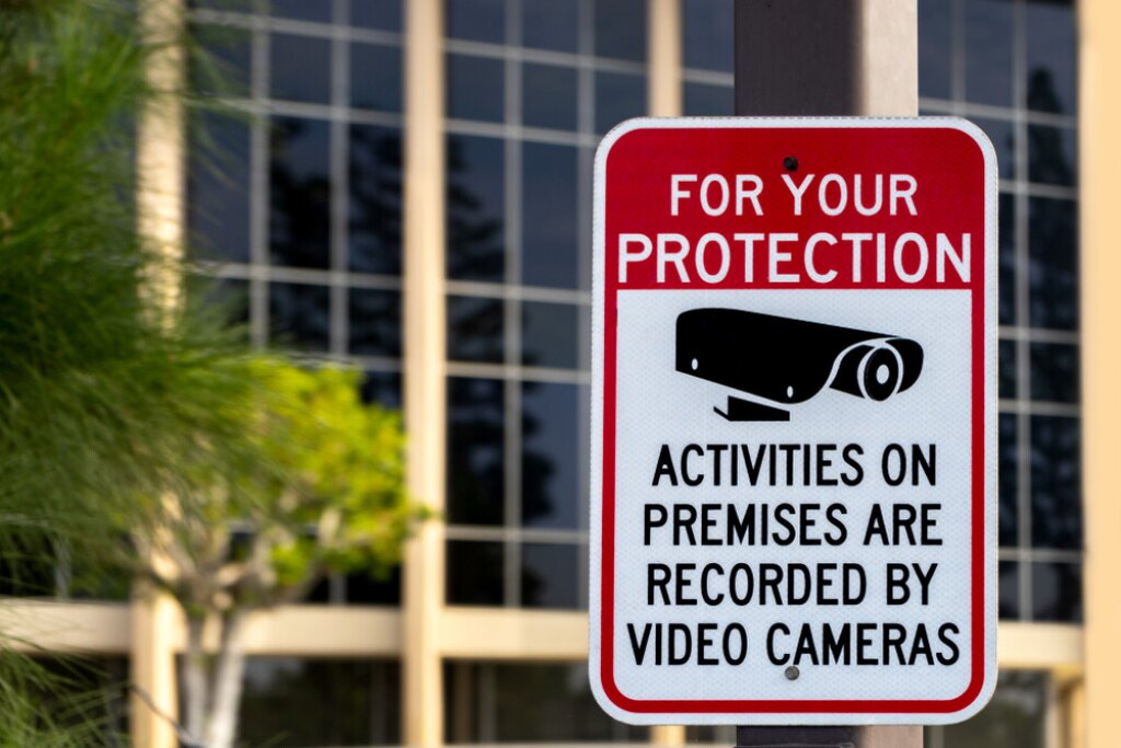 CCTV Signage Requirements in the US: What You Need to Know.